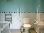 Manaros - Ynys Enlli Bathroom